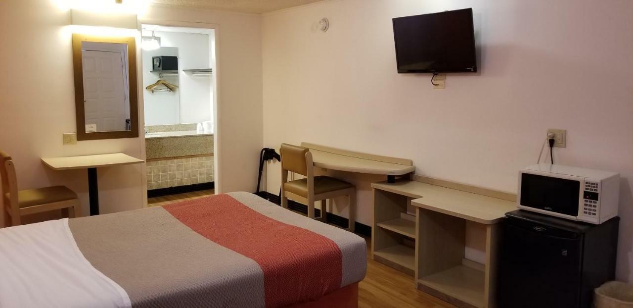 Fairbridge Inn Express London Ngoại thất bức ảnh