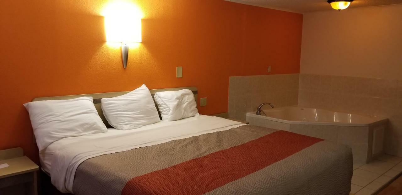 Fairbridge Inn Express London Ngoại thất bức ảnh